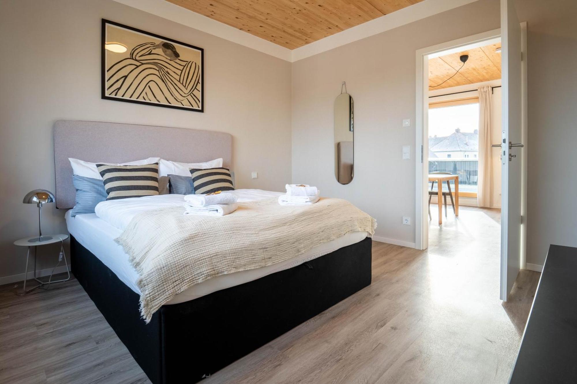 Dreamcation Apartments Boardinghouse - Straubing Sued ภายนอก รูปภาพ